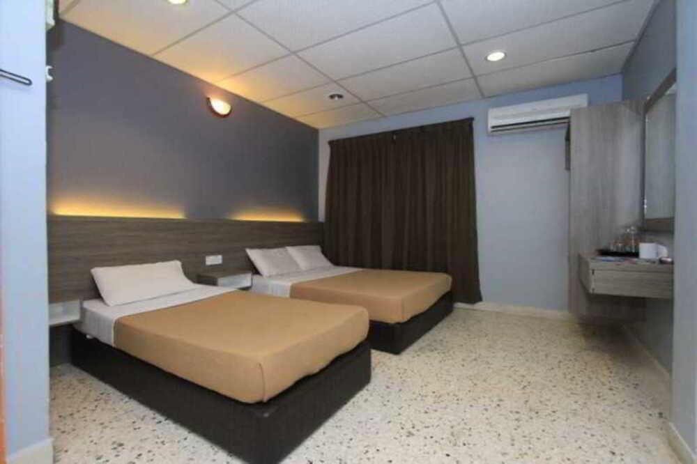 Yellow Mansion Hotel Malacca Ngoại thất bức ảnh