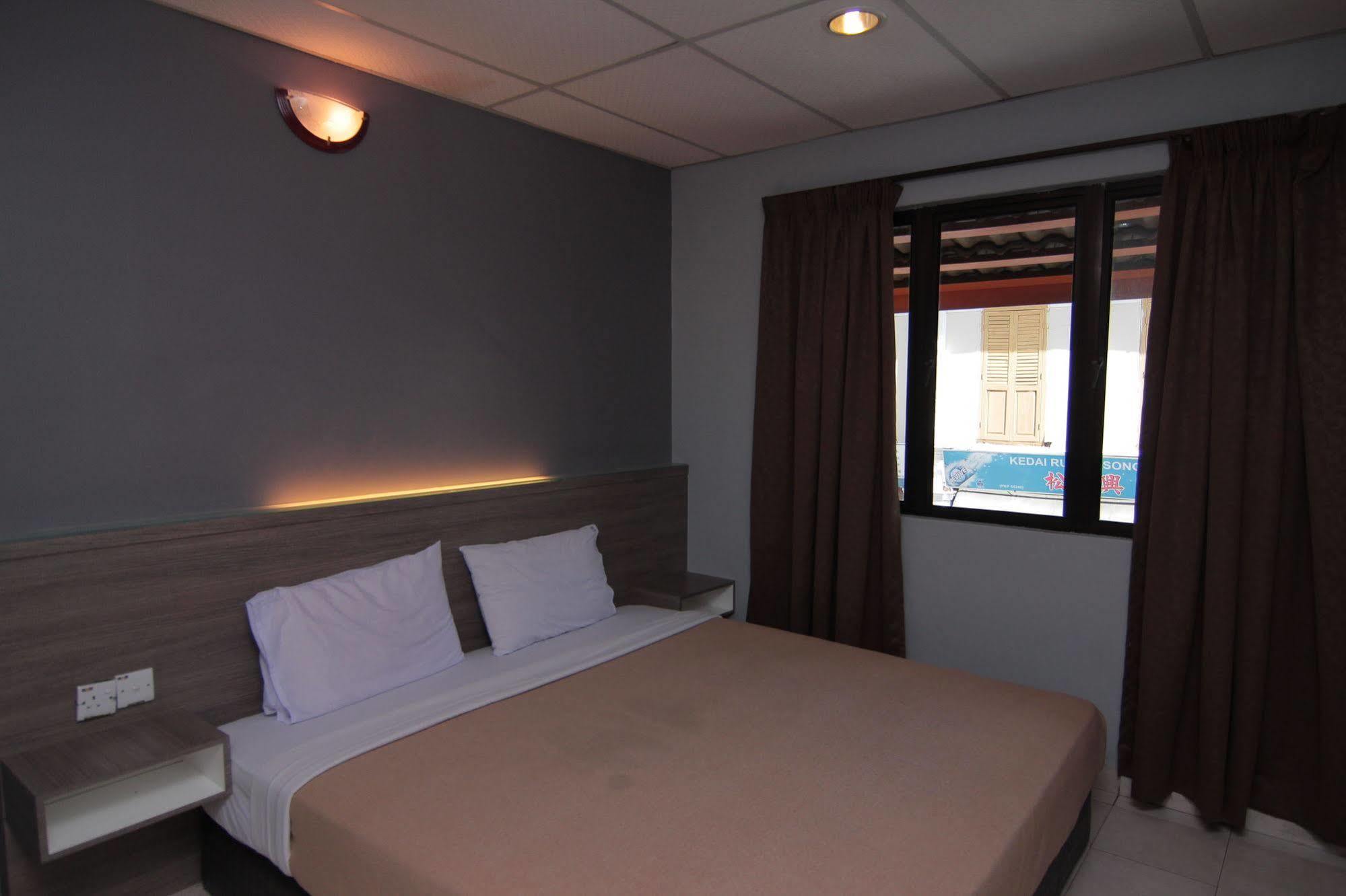 Yellow Mansion Hotel Malacca Ngoại thất bức ảnh